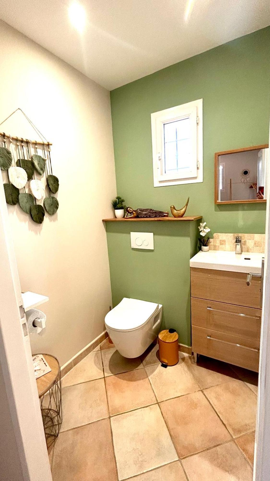 רוקברון-סור-ארז'נס 2 Hebergements - 10 Couchages - Parking, Piscine, Jacuzzi - Convivialite חדר תמונה